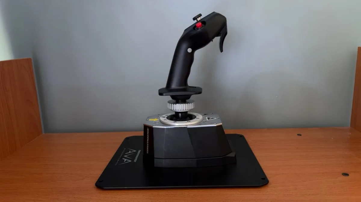 Thrustmaster Airbus Add-On Grip with AVA Joystick Base Review: A First-Class Flight Experience