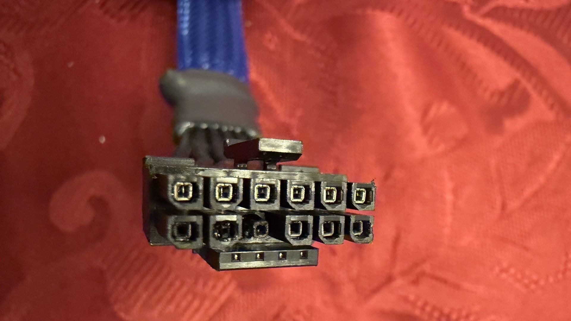 RTX 5090 connector melt