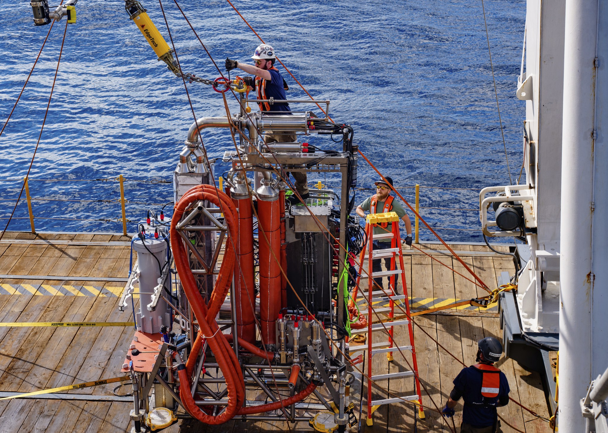 The 100-kilowatt power plant named Adélie was designed to tap geothermal energy from the seafloor.