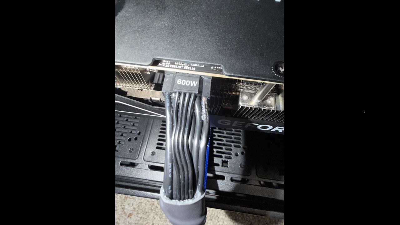 RTX 5090 connector melt